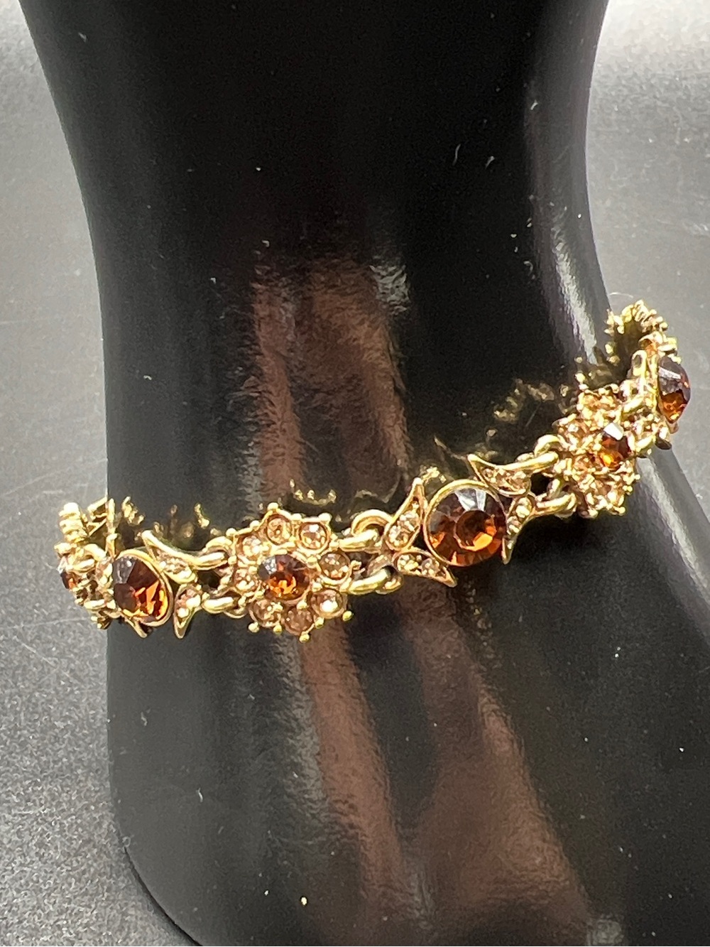 Vintage Monet Amber Topaz Rhinestone Floral Bracelet 7.5” Gold Tone